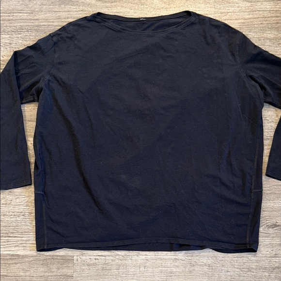 lululemon athletica Love Long-Sleeve Shirt - Picture 3 of 7